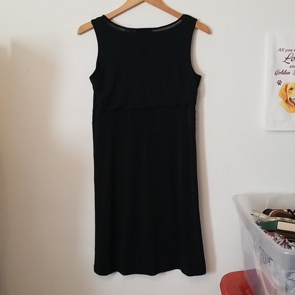 Axcess Dress - Picture 4 of 4